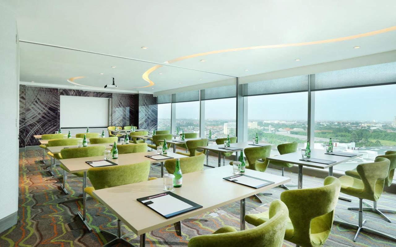 Novotel Tangerang Zewnętrze zdjęcie